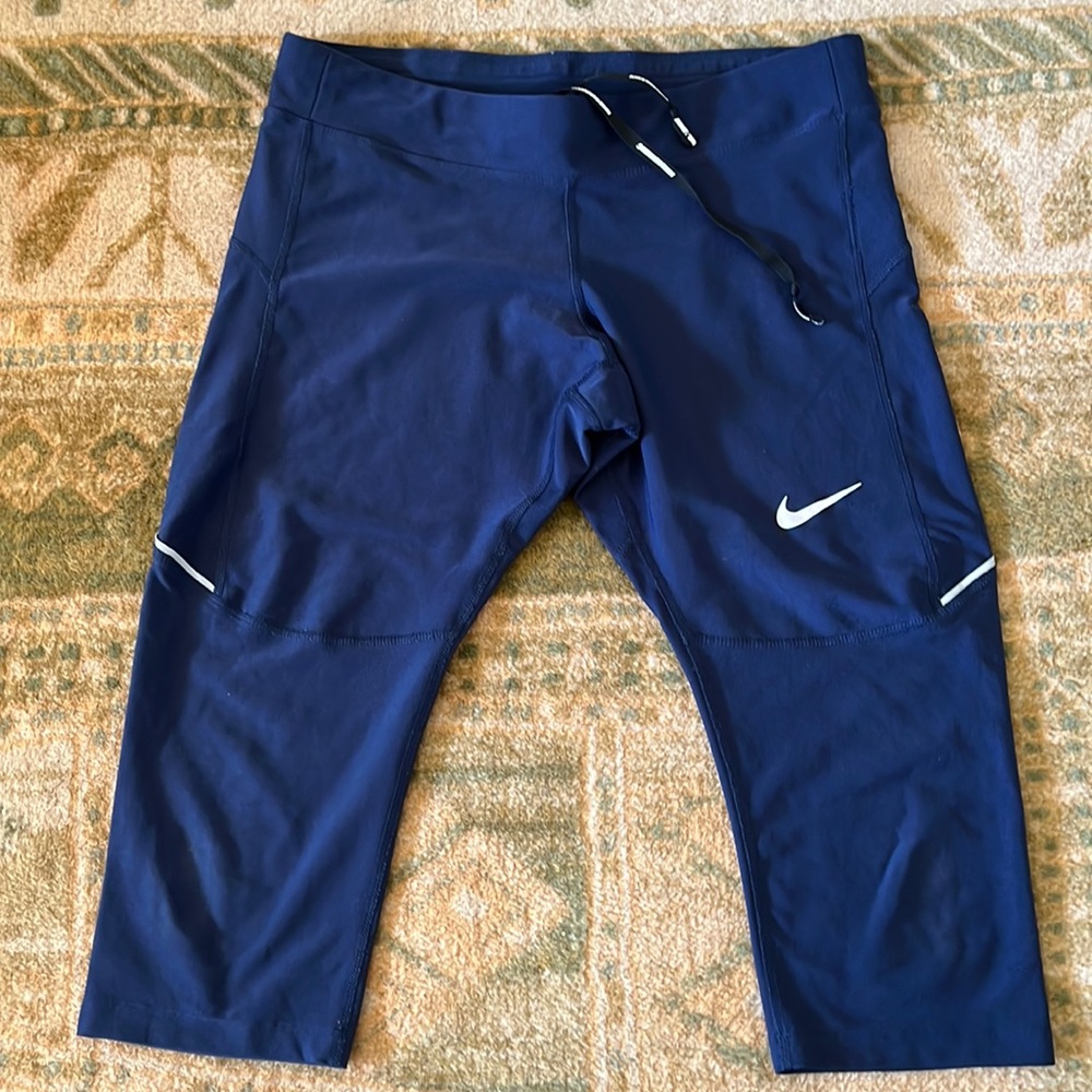 Nike cropped running leggings | size L